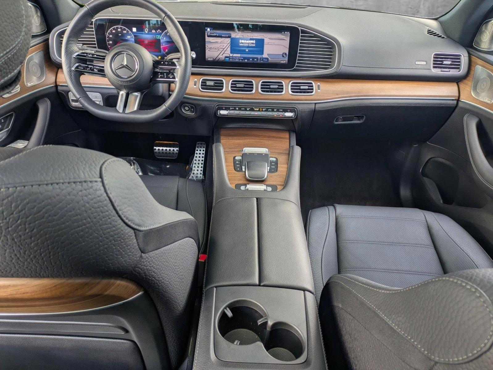2024 Mercedes-Benz GLS Vehicle Photo in Coconut Creek, FL 33073