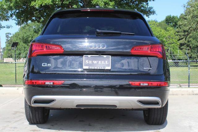 2019 Audi Q5 Vehicle Photo in HOUSTON, TX 77090
