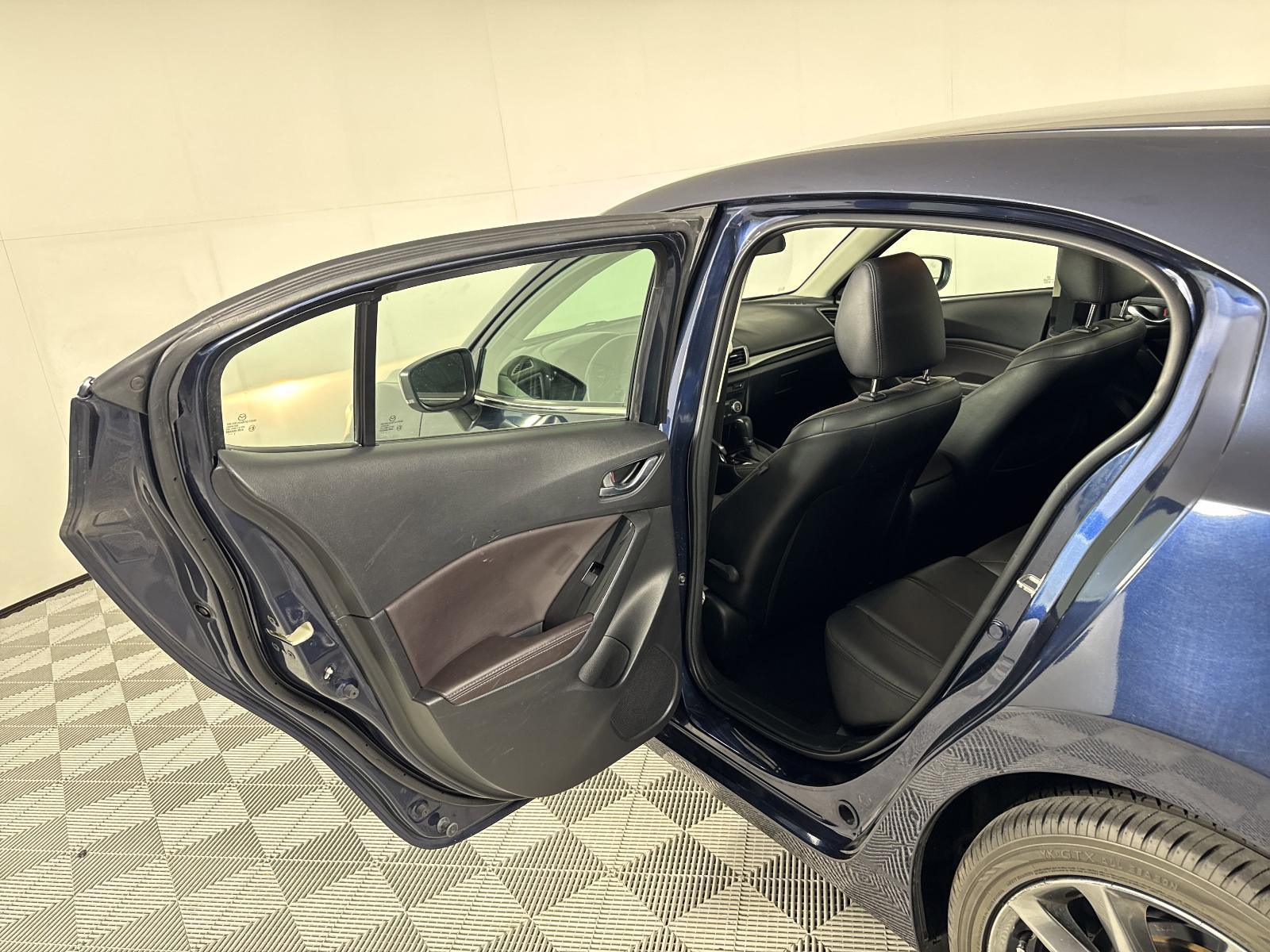 2018 Mazda Mazda3 5-Door Vehicle Photo in Georgetown, TX 78626