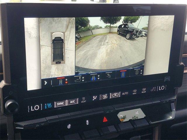 2024 GMC HUMMER EV SUV Vehicle Photo in SUNRISE, FL 33323-3202