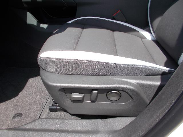 2025 Buick Envision Vehicle Photo in LOWELL, MA 01852-4336