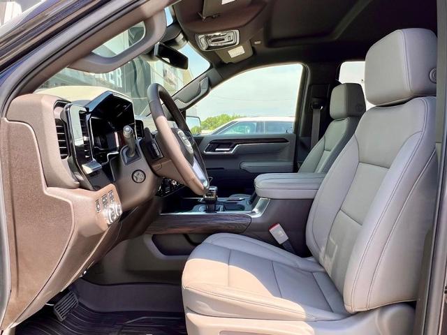2025 GMC Sierra 1500 Vehicle Photo in EFFINGHAM, IL 62401-2832