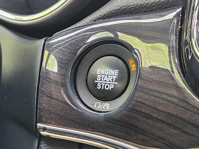 2021 Jeep Grand Cherokee Vehicle Photo in GRAPEVINE, TX 76051
