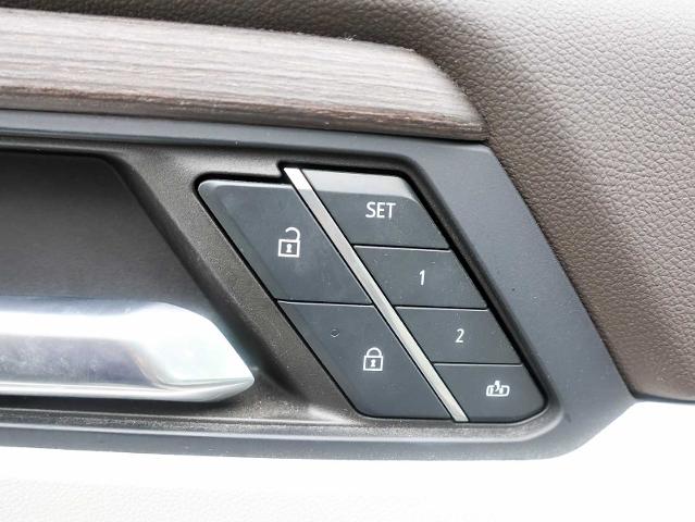2024 GMC Acadia Vehicle Photo in Dallas, TX 75209