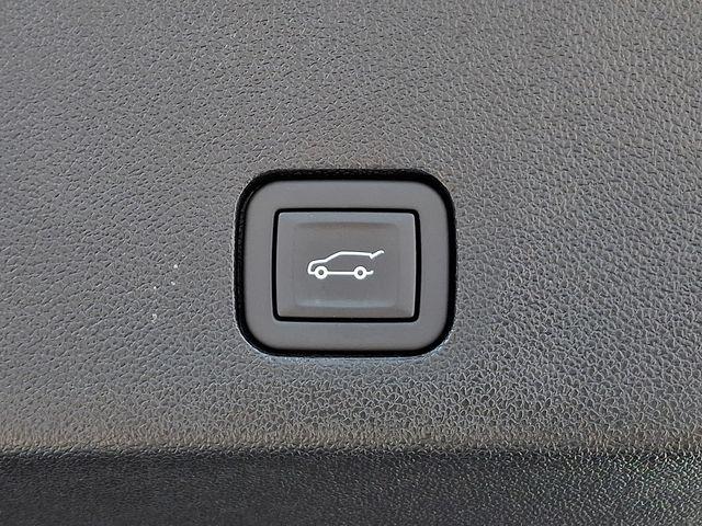 2024 Cadillac XT6 Vehicle Photo in DANBURY, CT 06810-5034