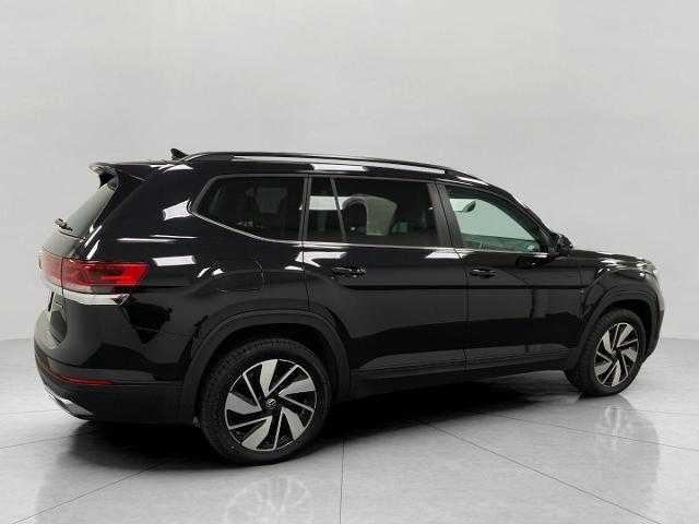 2024 Volkswagen Atlas Vehicle Photo in Appleton, WI 54913
