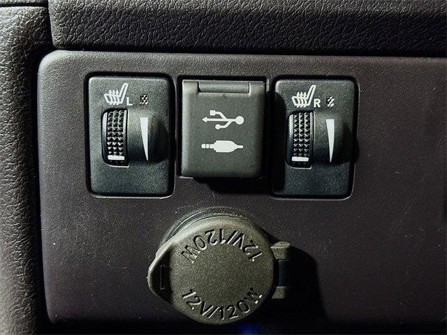 2018 Toyota Sienna Vehicle Photo in PUYALLUP, WA 98371-4149