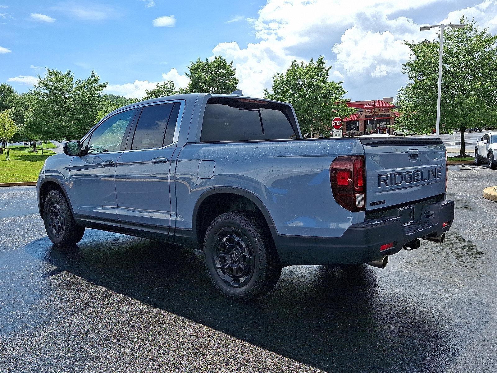2025 Honda Ridgeline Vehicle Photo in Harrisburg, PA 17111