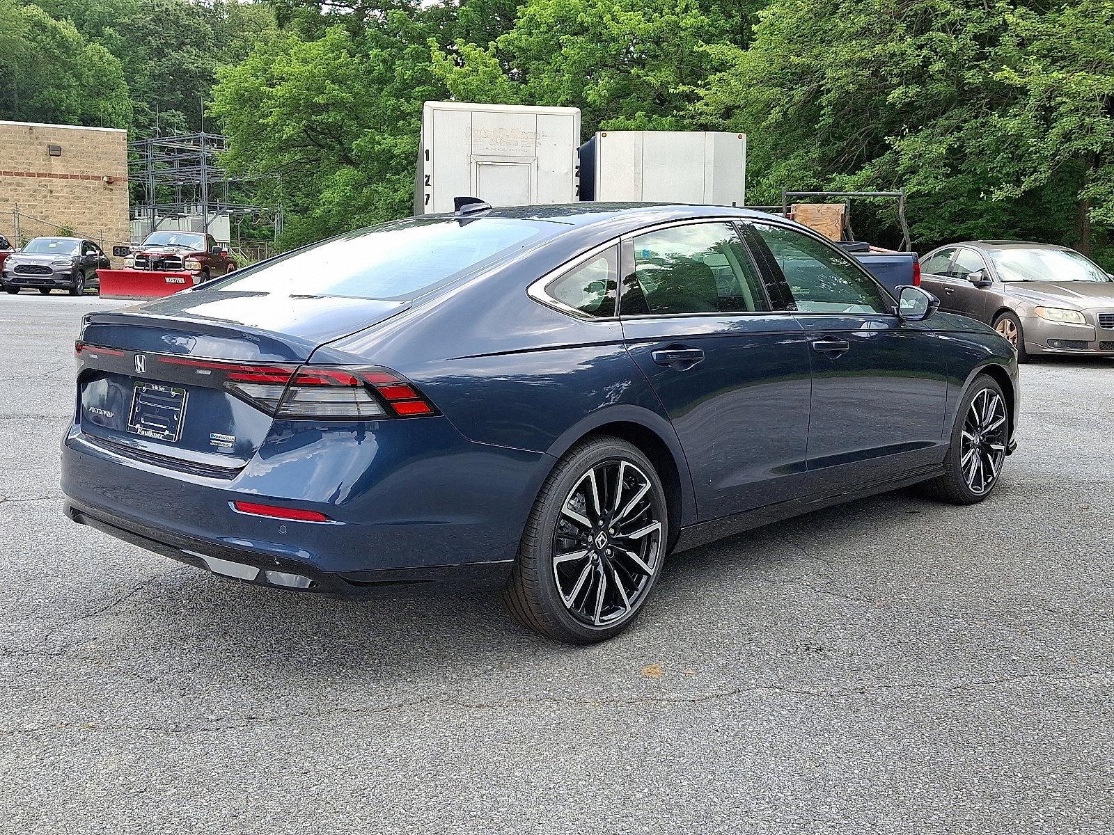 2025 Honda Accord Hybrid Vehicle Photo in Harrisburg, PA 17111