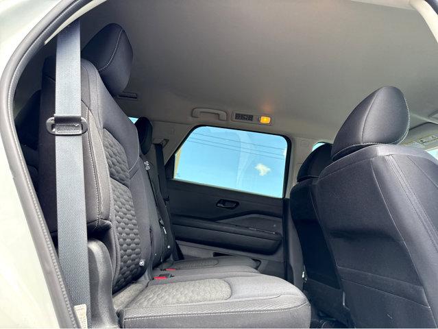 2024 Nissan Pathfinder Vehicle Photo in Savannah, GA 31419
