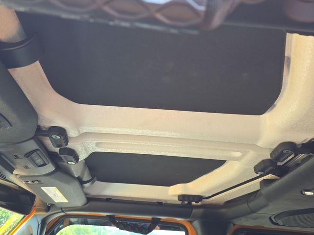 2021 Jeep Gladiator Vehicle Photo in Pleasant Hills, PA 15236