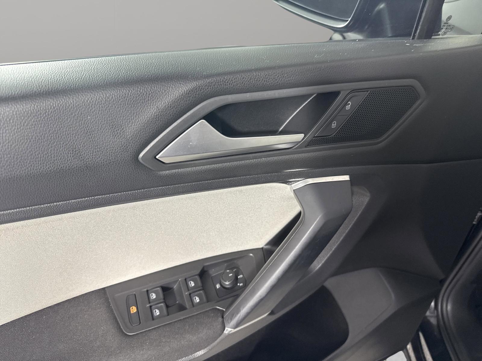 2020 Volkswagen Tiguan Vehicle Photo in Georgetown, TX 78626