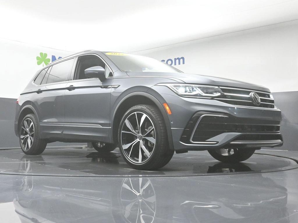 2022 Volkswagen Tiguan Vehicle Photo in Marion, IA 52302