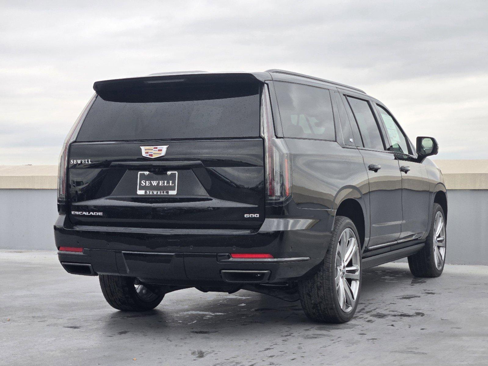 2025 Cadillac Escalade ESV Vehicle Photo in DALLAS, TX 75209-3095