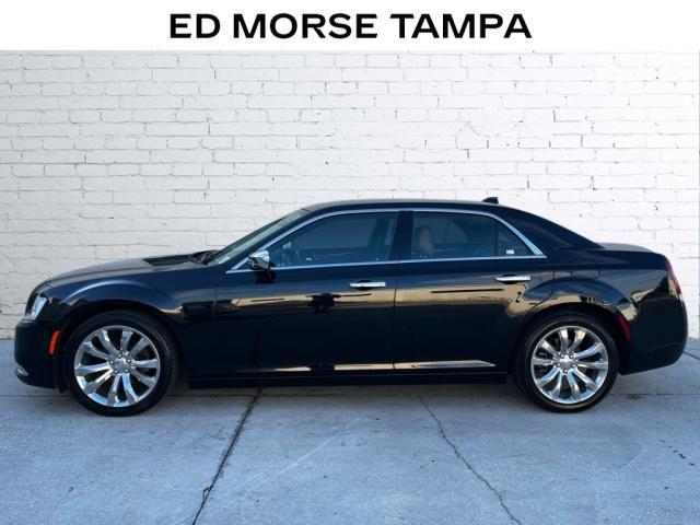 2018 Chrysler 300 Vehicle Photo in TAMPA, FL 33612-3404