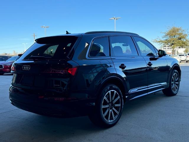 2024 Audi Q7 Vehicle Photo in Grapevine, TX 76051