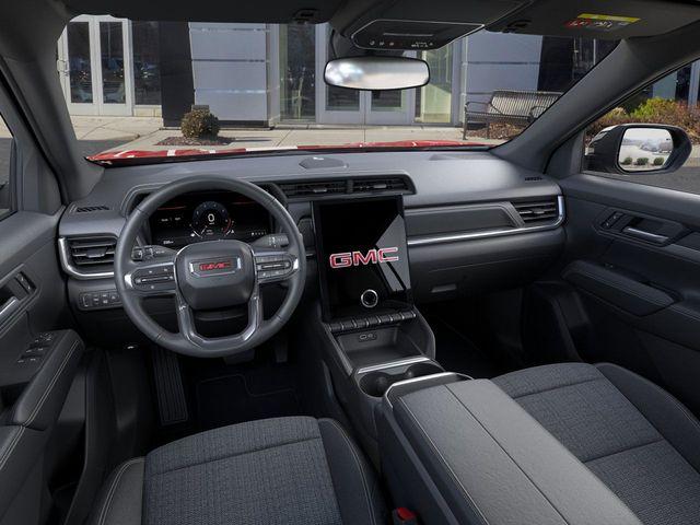 2025 GMC Terrain Vehicle Photo in DANBURY, CT 06810-5034