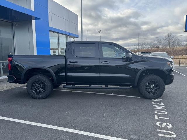 2025 Chevrolet Silverado 1500 Vehicle Photo in GARDNER, MA 01440-3110