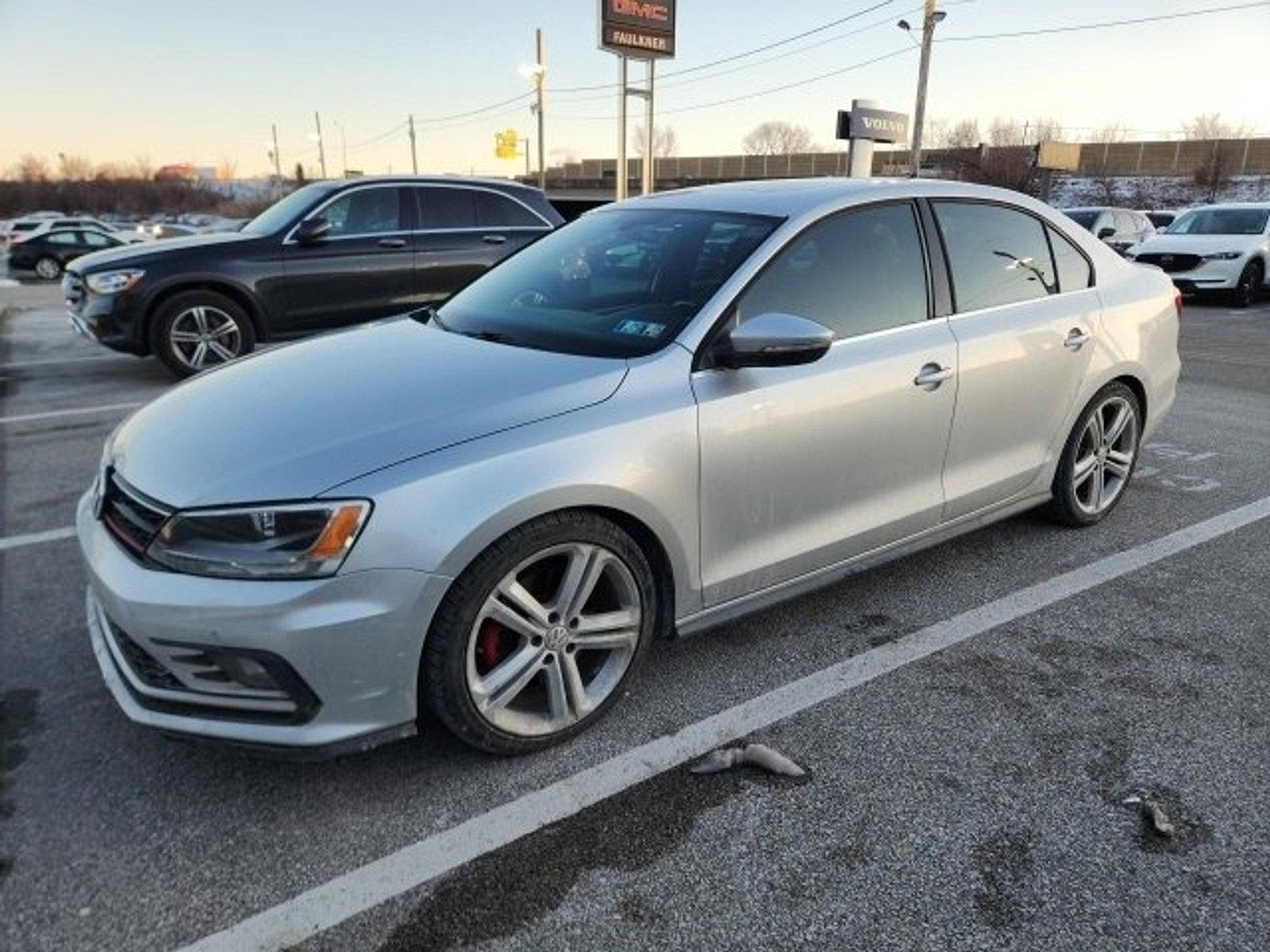 2016 Volkswagen Jetta Sedan Vehicle Photo in Trevose, PA 19053