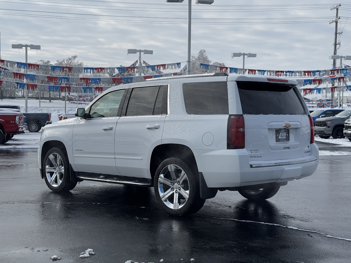 2019 Chevrolet Tahoe Vehicle Photo in BOONVILLE, IN 47601-9633