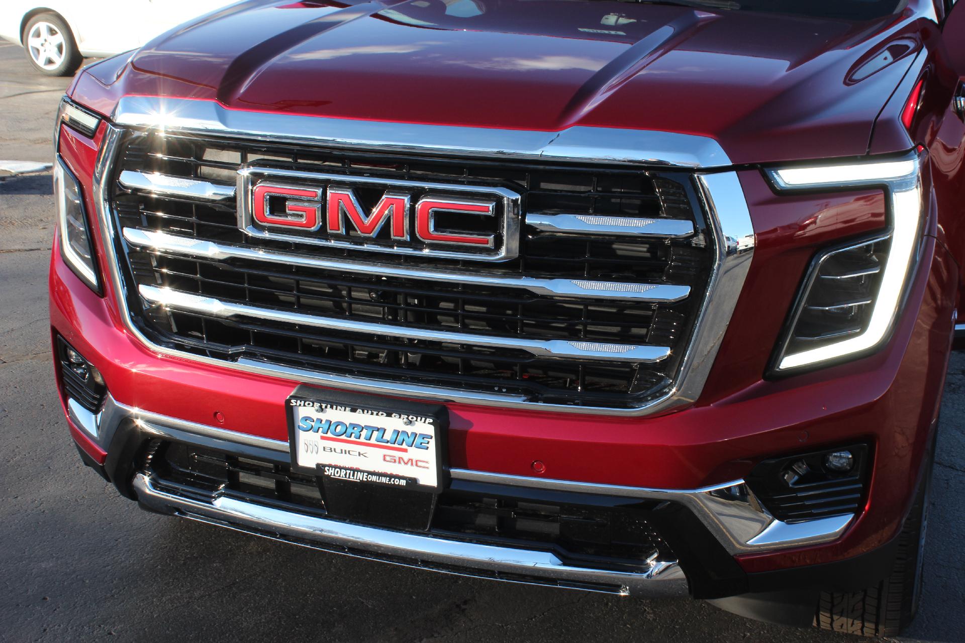 2025 GMC Yukon Vehicle Photo in AURORA, CO 80012-4011