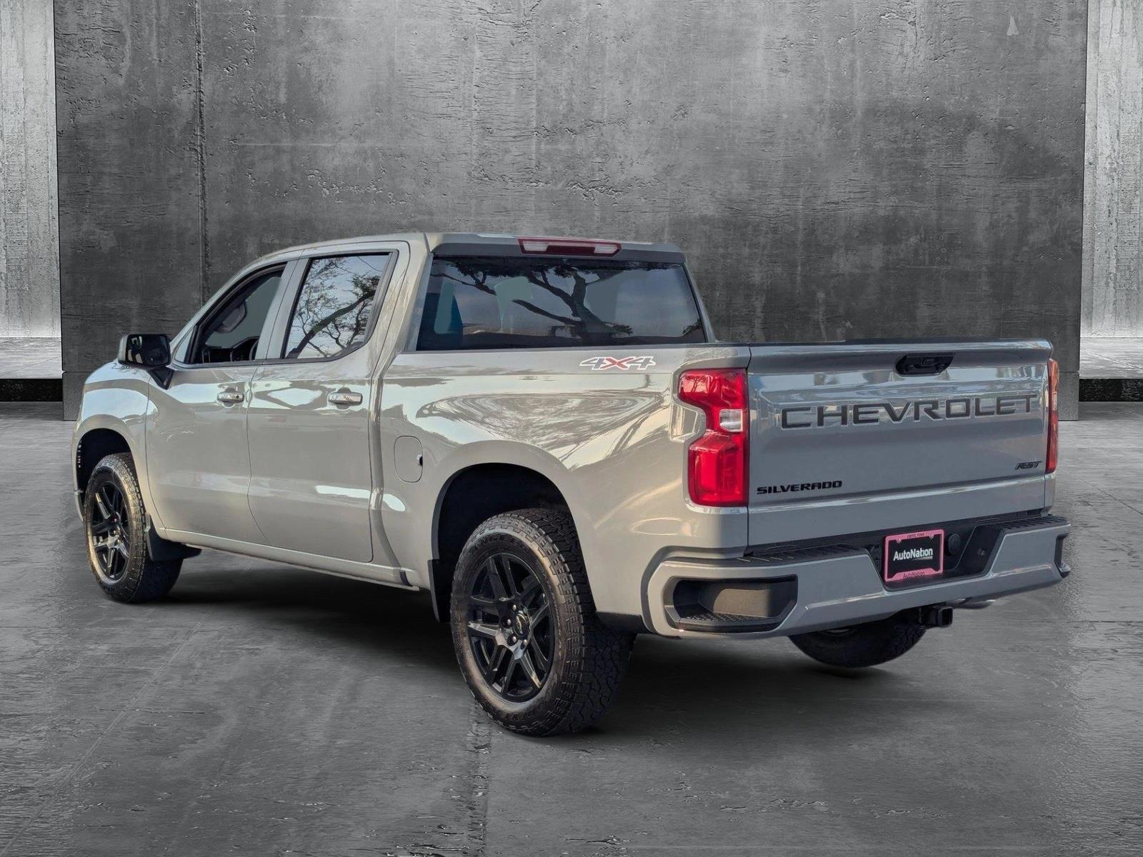 2025 Chevrolet Silverado 1500 Vehicle Photo in GREENACRES, FL 33463-3207