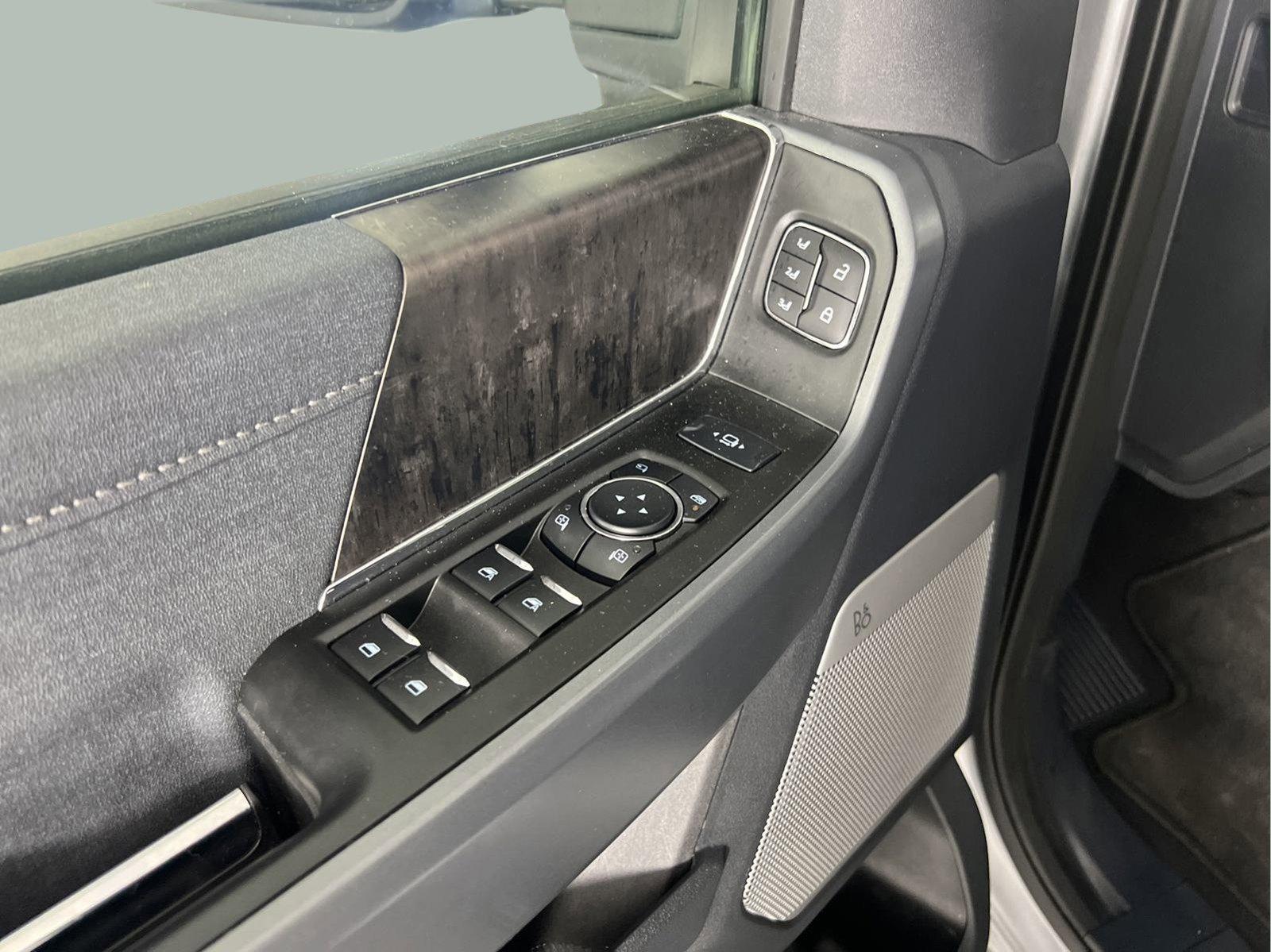2024 Ford Super Duty F-250 SRW Vehicle Photo in GEORGETOWN, TX 78626-7508