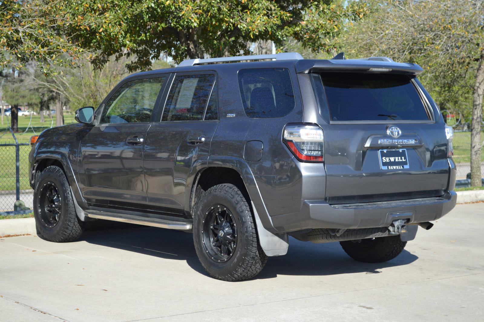 2016 Toyota 4Runner Vehicle Photo in Houston, TX 77090