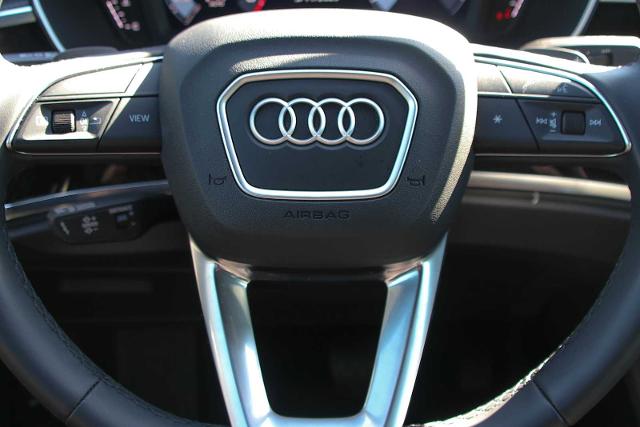 2024 Audi Q3 Vehicle Photo in SUGAR LAND, TX 77478