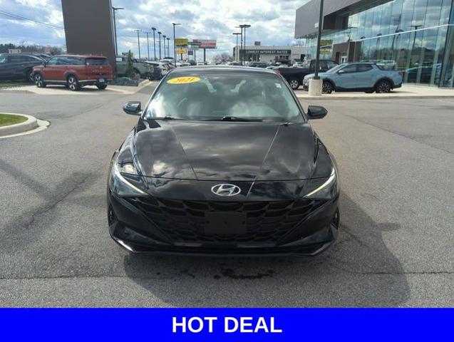 2021 Hyundai ELANTRA Vehicle Photo in Merrillville, IN 46410