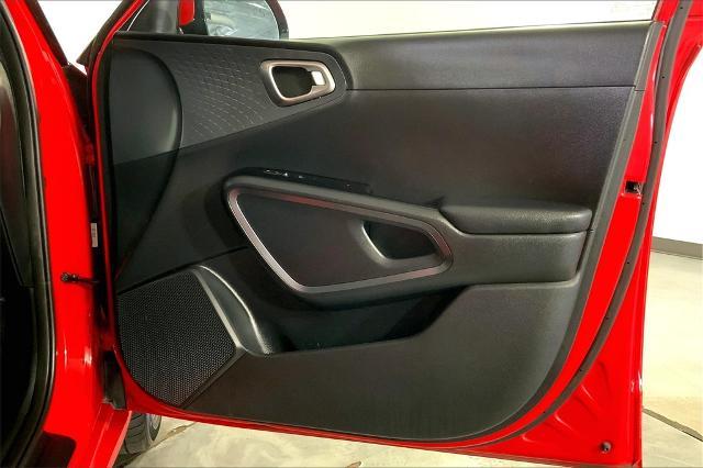 2022 Kia Soul Vehicle Photo in Lees Summit, MO 64086