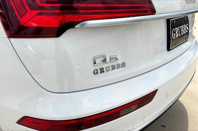 2024 Audi Q5 Vehicle Photo in Grapevine, TX 76051