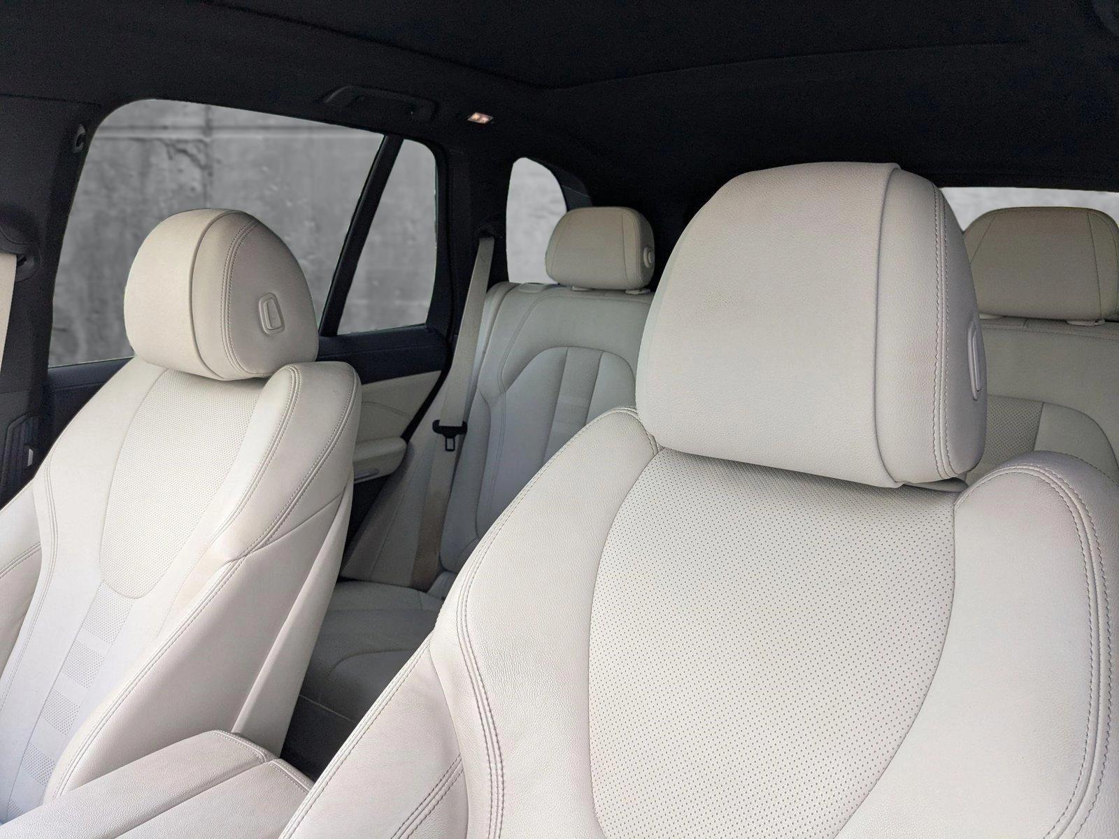 2022 BMW X5 sDrive40i Vehicle Photo in Pompano Beach, FL 33064