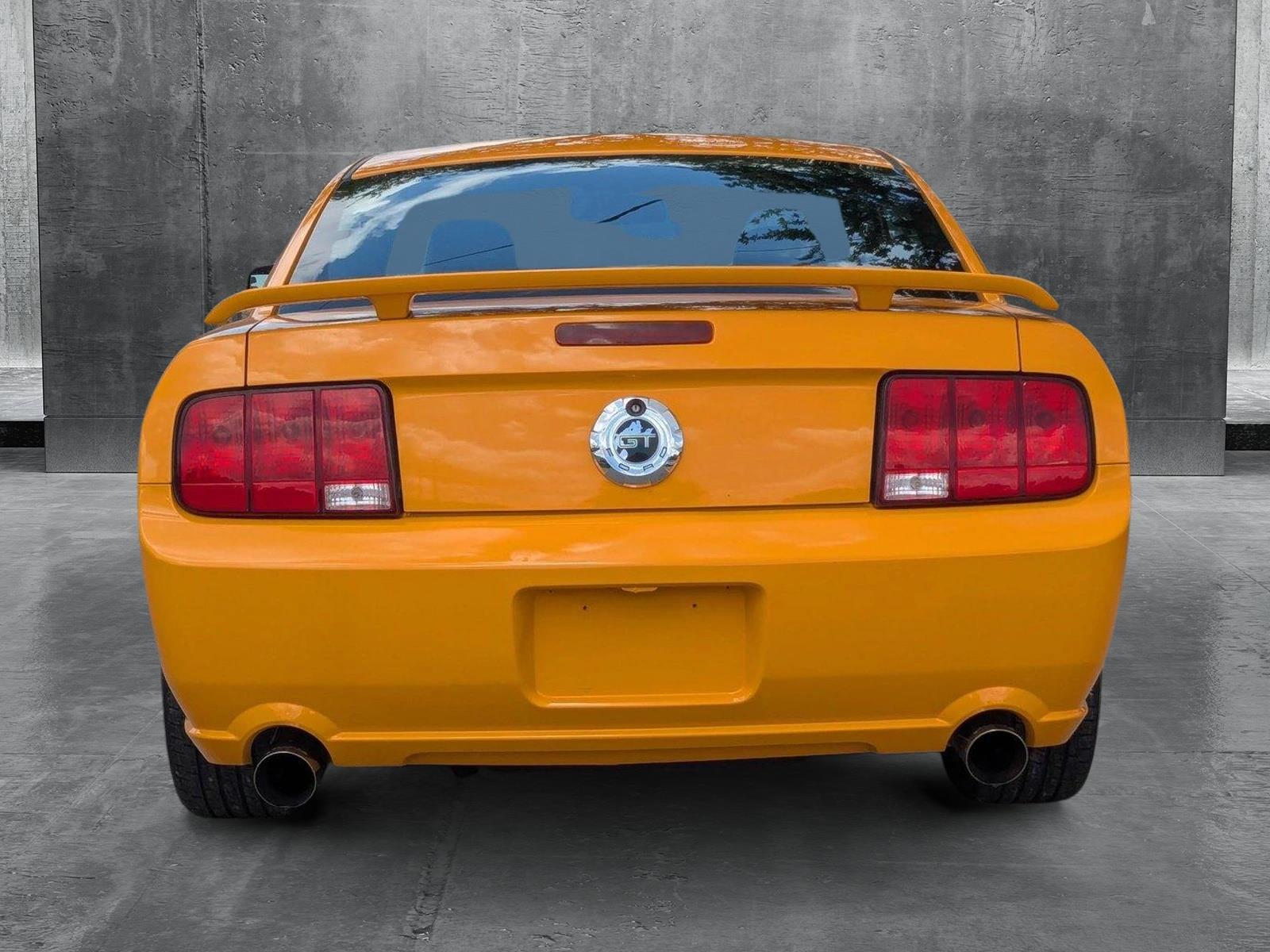 2007 Ford Mustang Vehicle Photo in Tampa, FL 33614