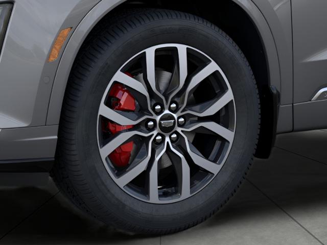 2025 Cadillac XT6 Vehicle Photo in GREEN BAY, WI 54303-3330