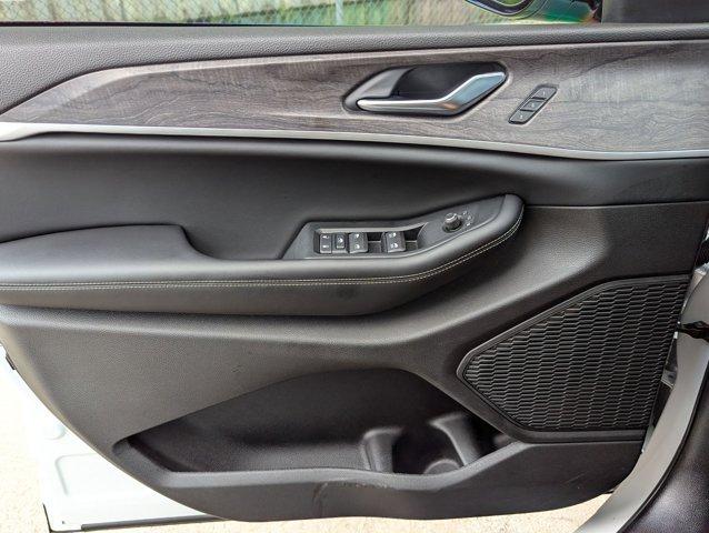 2023 Jeep Grand Cherokee L Vehicle Photo in San Antonio, TX 78230