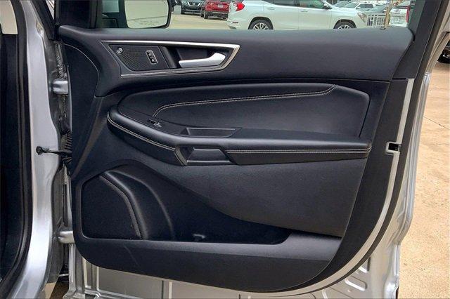 2022 Ford Edge Vehicle Photo in TOPEKA, KS 66609-0000