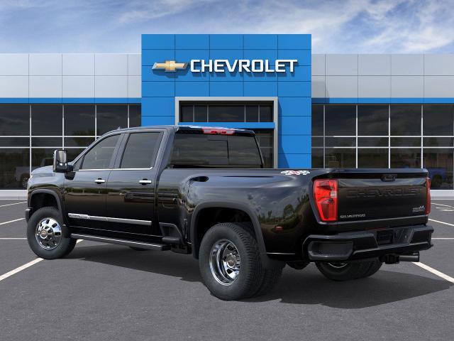 2025 Chevrolet Silverado 3500 HD Vehicle Photo in BETHLEHEM, PA 18017-9401