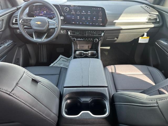 2025 Chevrolet Traverse Vehicle Photo in COLUMBIA, MO 65203-3903