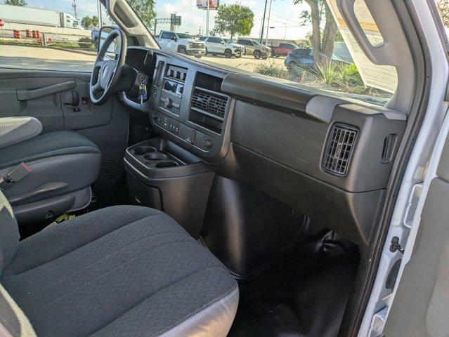 2023 GMC Savana Cargo Van Vehicle Photo in SELMA, TX 78154-1459