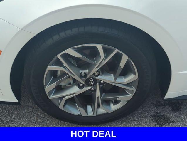 2022 Hyundai SONATA Vehicle Photo in Merrillville, IN 46410