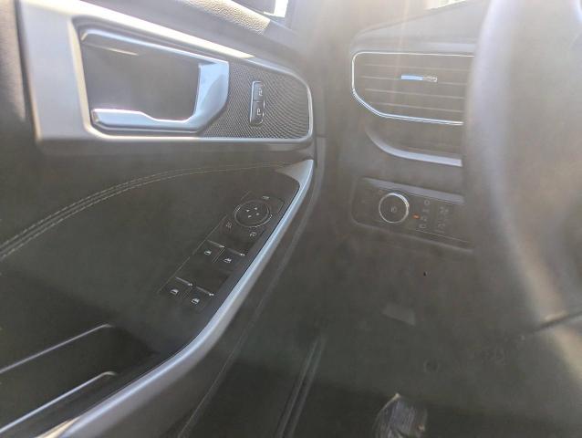 2023 Ford Explorer Vehicle Photo in Oshkosh, WI 54901