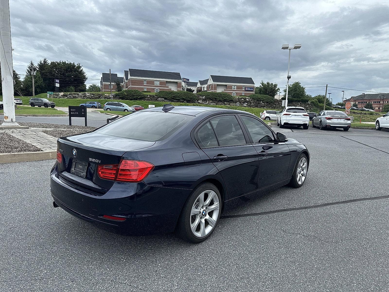 2014 BMW 320i xDrive Vehicle Photo in Lancaster, PA 17601
