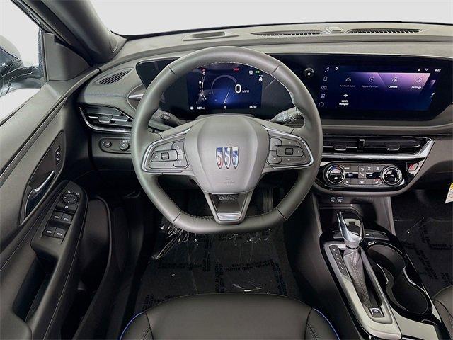2025 Buick Envista Vehicle Photo in PUYALLUP, WA 98371-4149