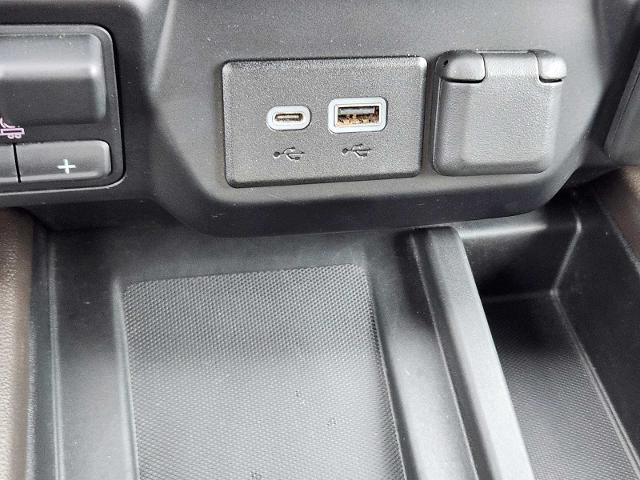 2020 GMC Sierra 3500HD Vehicle Photo in DENTON, TX 76210-9321