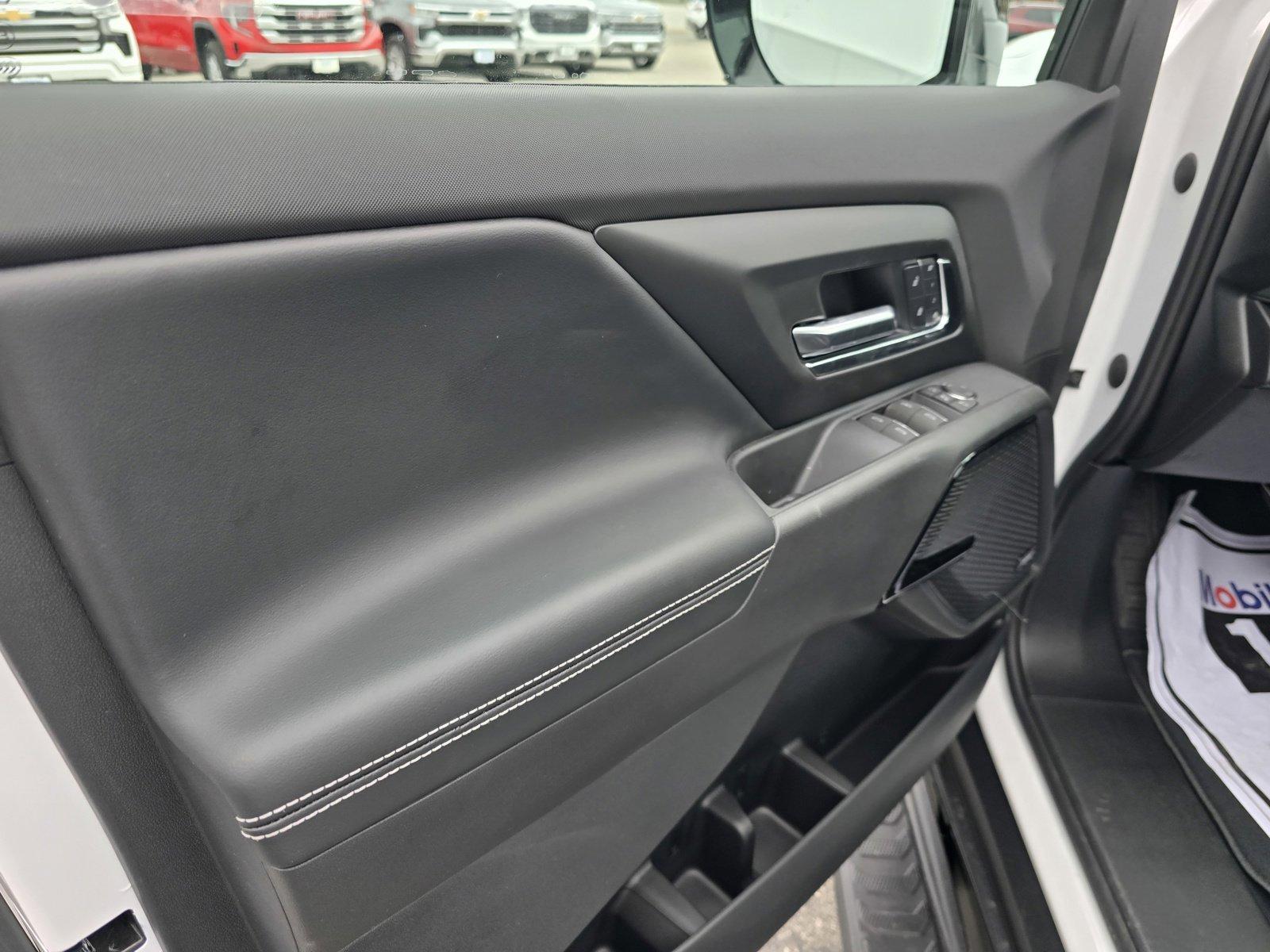 2025 Chevrolet Silverado EV Vehicle Photo in Rolla, MO 65401