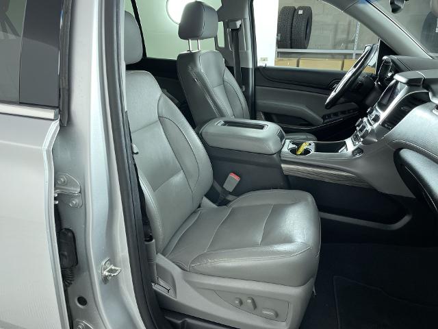 2019 Chevrolet Suburban Vehicle Photo in GILBERT, AZ 85297-0402