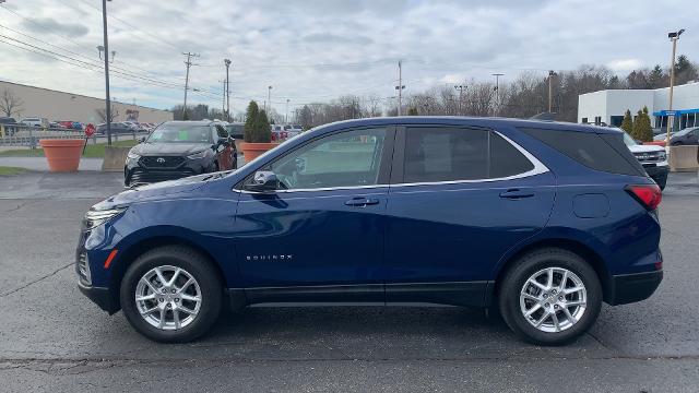 2022 Chevrolet Equinox Vehicle Photo in MOON TOWNSHIP, PA 15108-2571