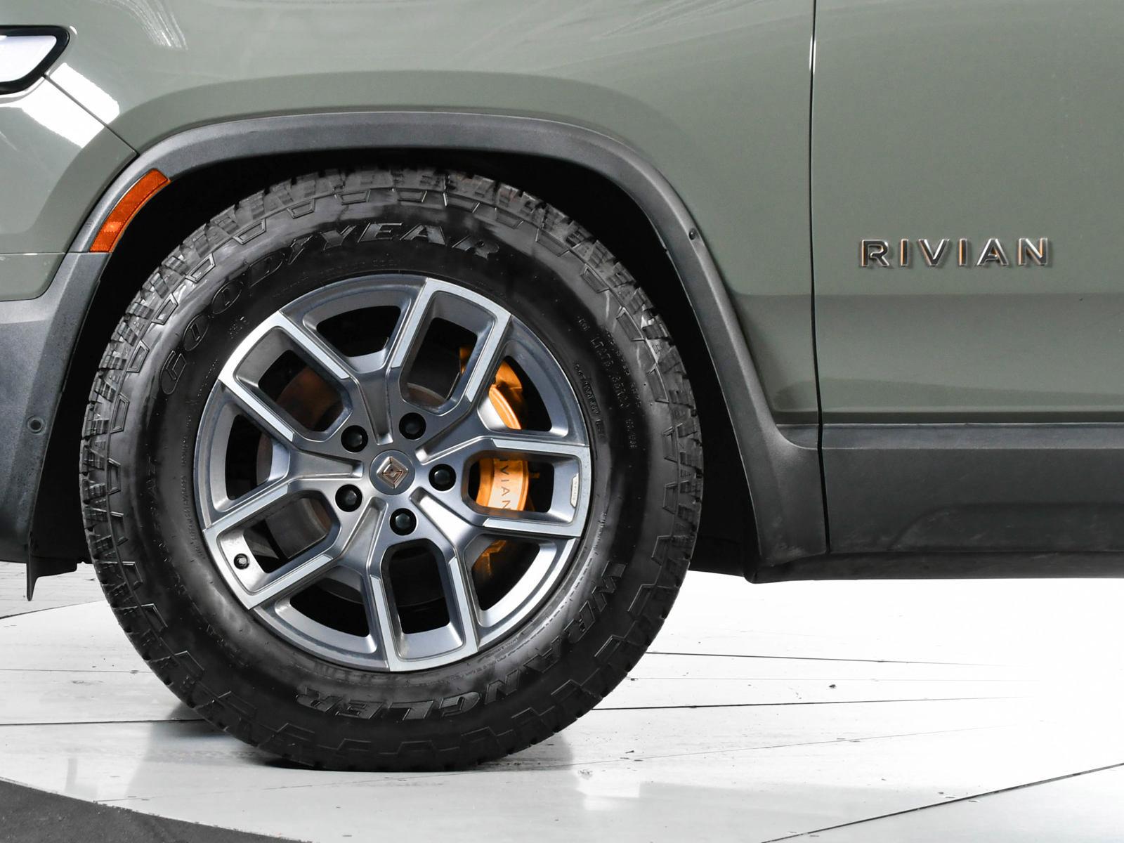 2022 Rivian R1T Vehicle Photo in DALLAS, TX 75235