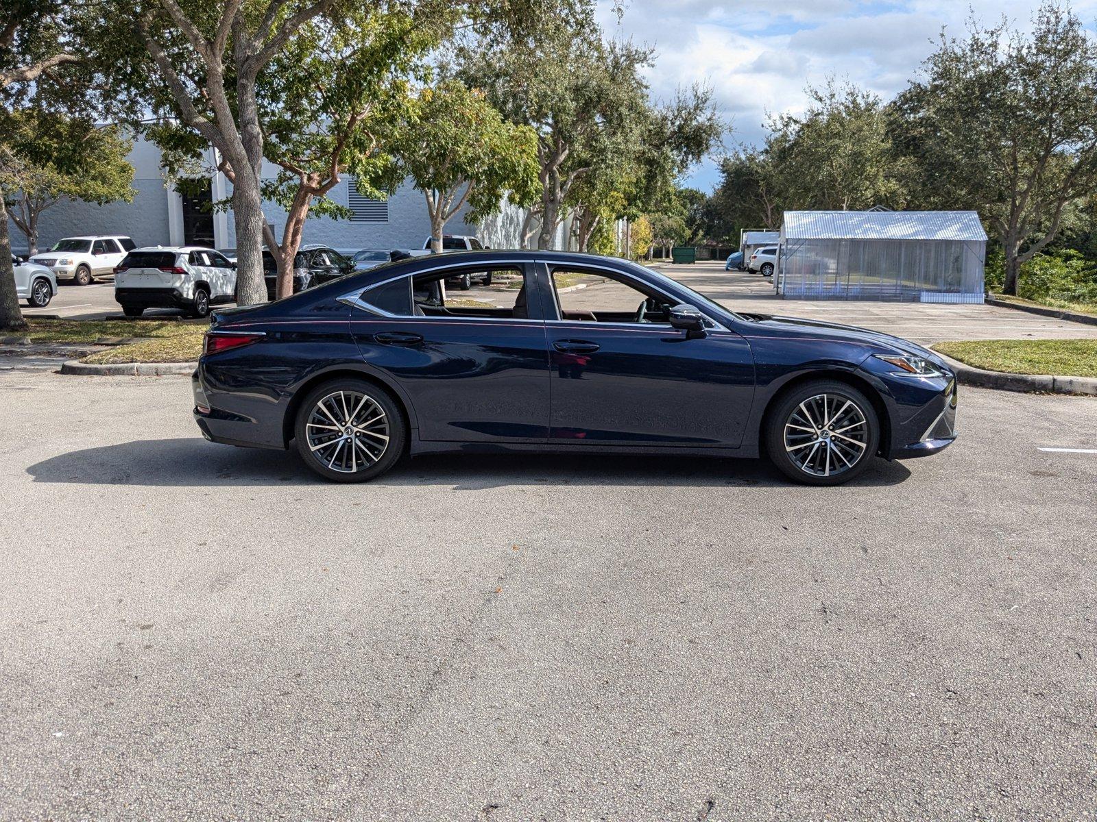 2022 Lexus ES 350 Vehicle Photo in West Palm Beach, FL 33417